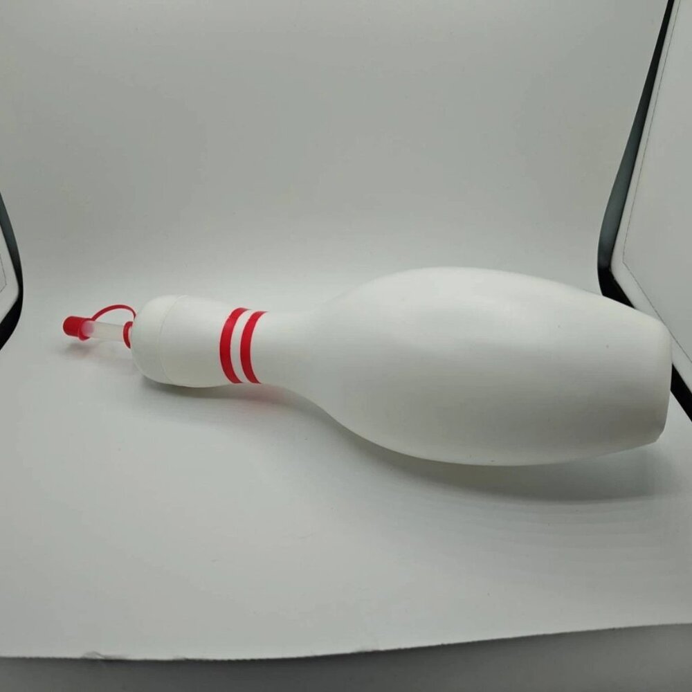Bowling Pin Sipper Bowling Pin Shape Sipper Cup Water Bottle with Straw Gift